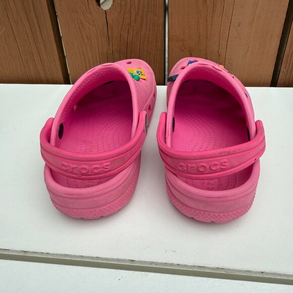 Pink Crocs Classic Clogs with Fun Kibbitz Charms Size C13 - Picture 4 of 8